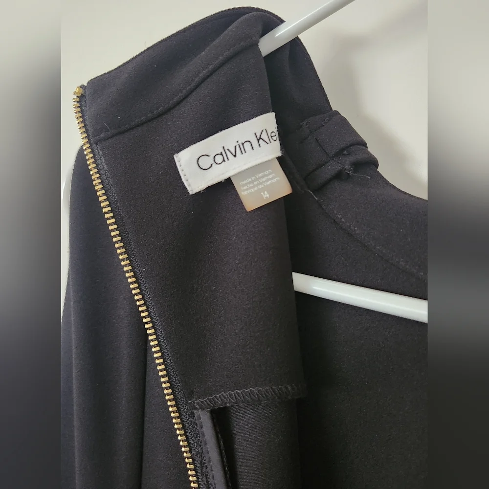 NWT Calvin Klein Sleeveless Neck Tied‎ Dress